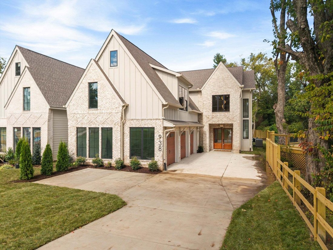 Co Op in Nashville, Tennessee, United States 2 - 19118220