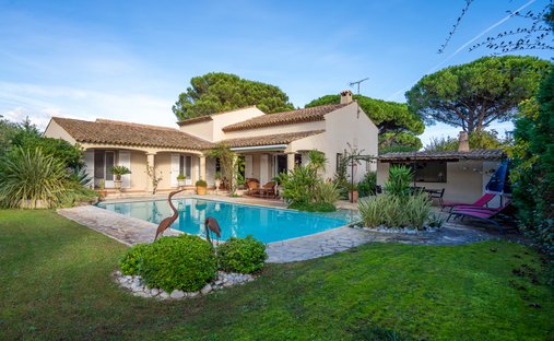 Casa en Ouest, Cogolin, Francia 1