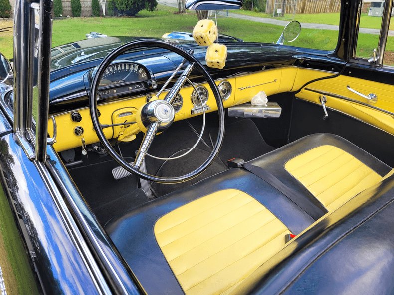 Cabriolet in Glendale, United States 4 - 19117968