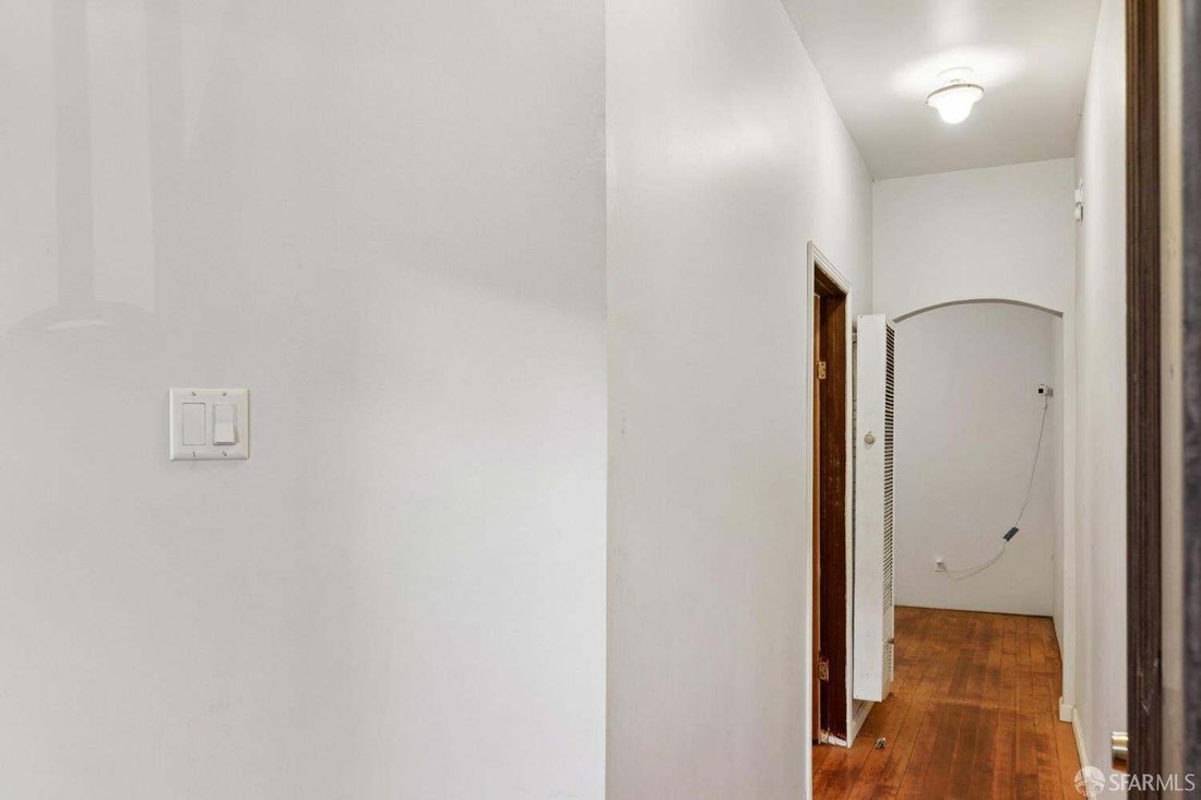 San Francisco, California, United States 4 - 19117689
