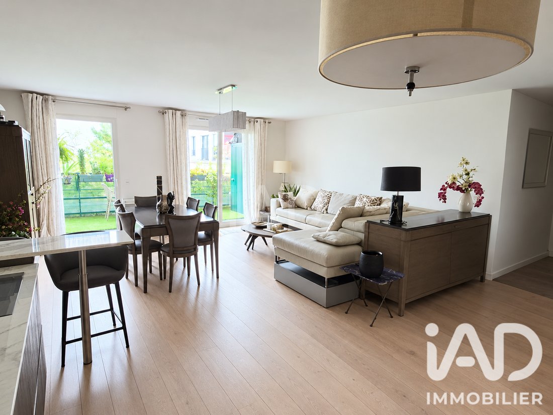 Apartamento en Meseta Oeste, Suresnes, Francia 1 - 19120223