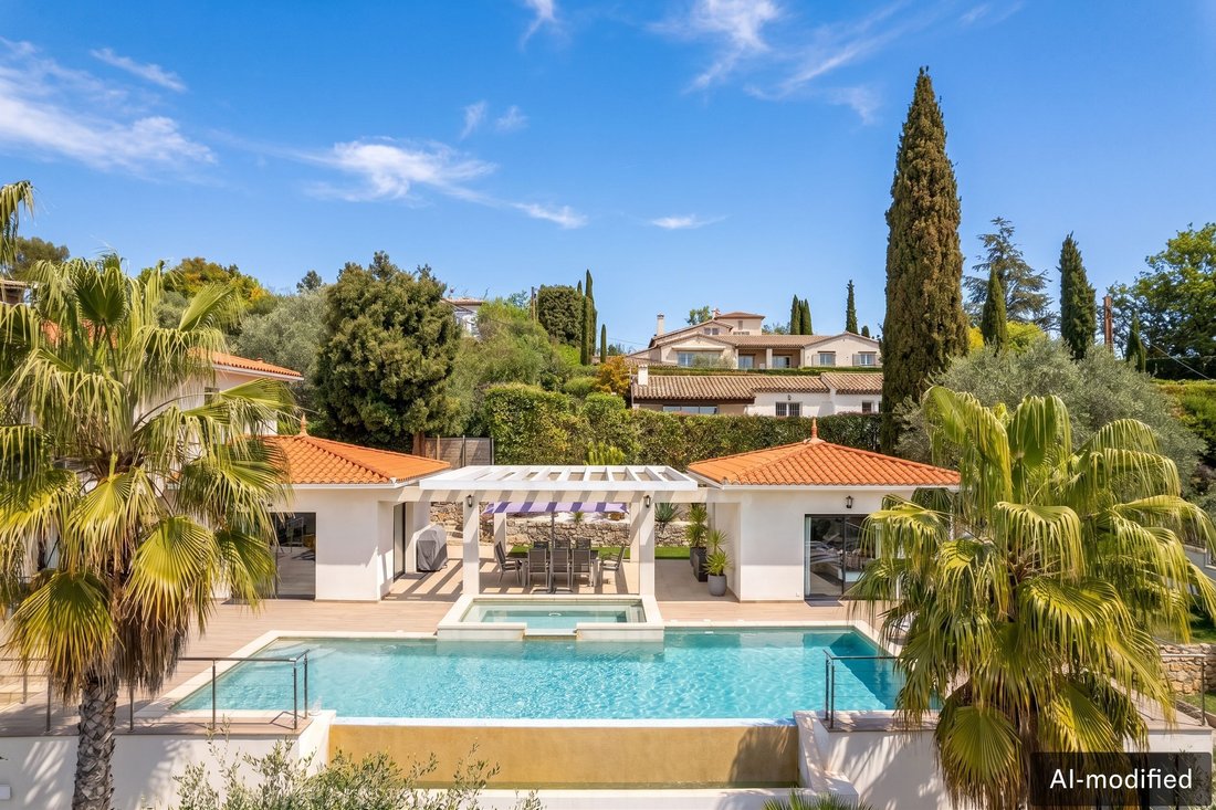 Casa en Châteauneuf-Grasse, Provenza-Alpes-Costa Azul, Francia 2 - 19119167