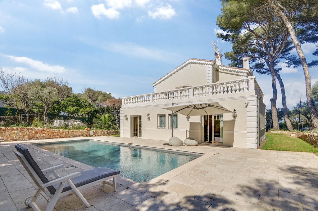 Casa en Antibes, Provenza-Alpes-Costa Azul, Francia 3 - 19119308