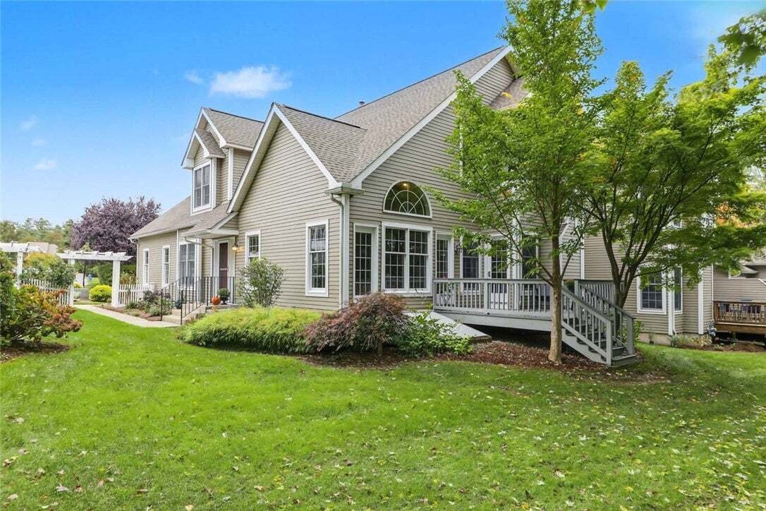 Condo in Bristol, Rhode Island, United States 1 - 19117781