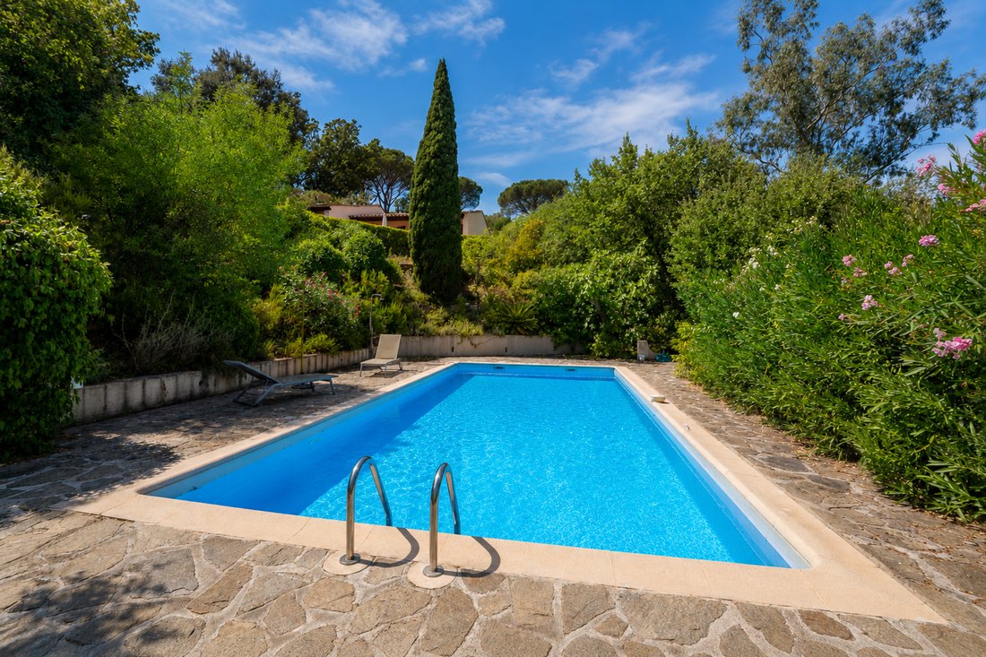 Casa en Grimaud, Provenza-Alpes-Costa Azul, Francia 3 - 19120000