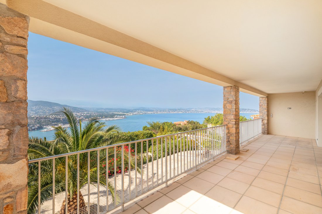 House in Théoule-sur-Mer, Provence-Alpes-Côte d'Azur, France 4 - 19119115