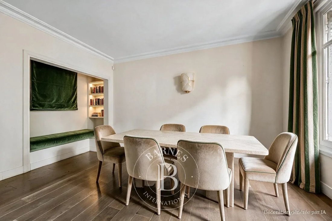 Apartment in Chaillot, Paris 16e Arrondissement, Paris 4 - 19119076