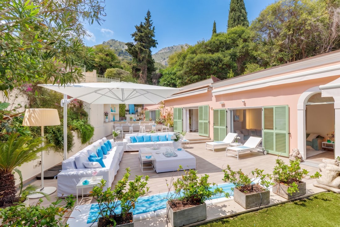 Appartement à Èze, Provence-Alpes-Côte d'Azur, France 1 - 19119567