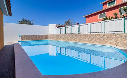 Villa in A dos Cunhados e Maceira, Lisbon, Portugal 1