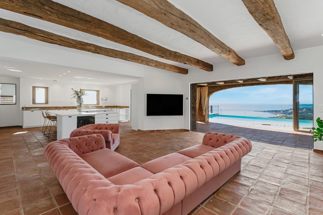 Maison à Nartelle-Noyer-Bellevue-bd des Sardinaux, Sainte-Maxime, France 2 - 19119270