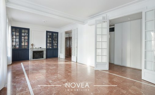 Apartment in Zola - Pressence, Villeurbanne, France 1