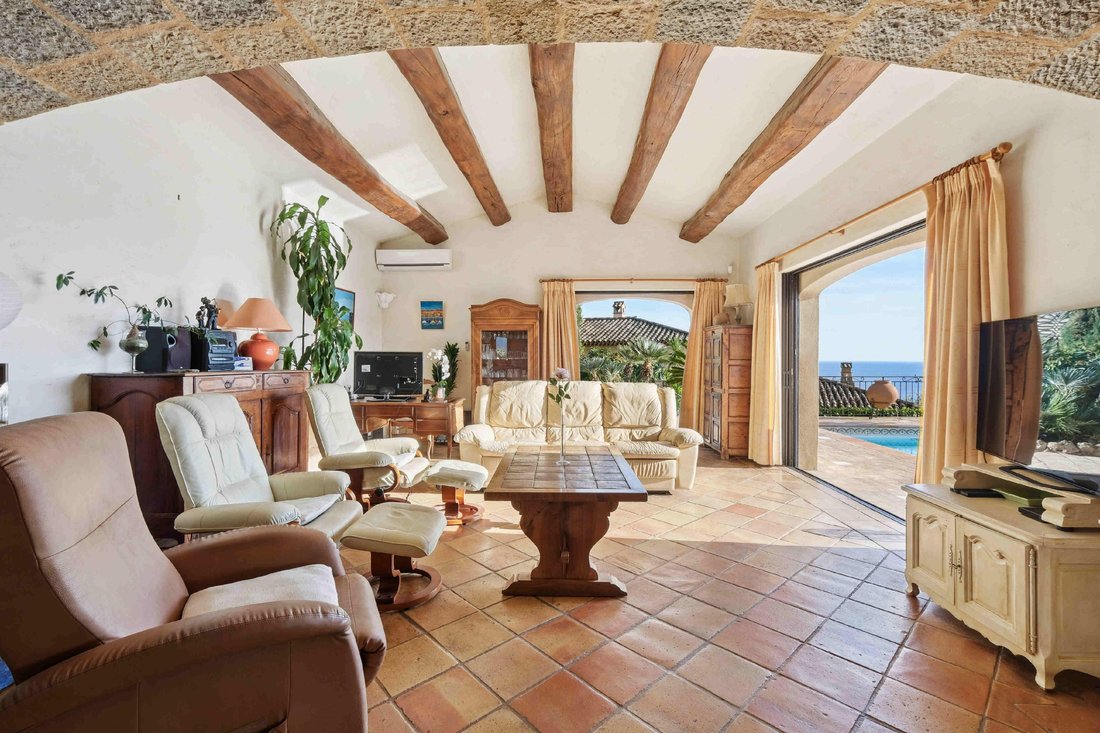 Maison à Le Dramont-Agay-Anthéor-Le Trayas, Saint-Raphaël, France 5 - 19119392