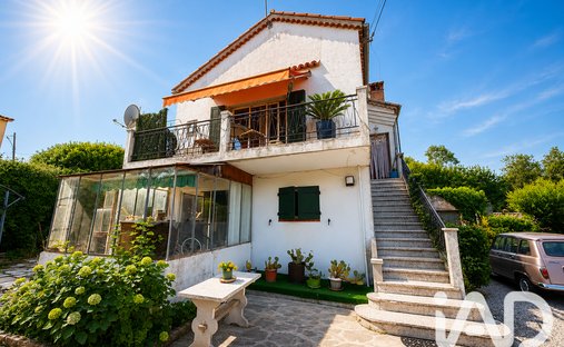 Casa en Valbonne, Provenza-Alpes-Costa Azul, Francia 1