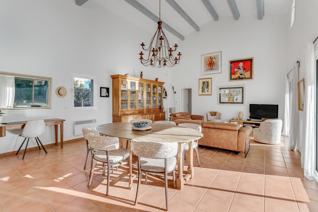 Casa en Grimaud, Provenza-Alpes-Costa Azul, Francia 3 - 19120138