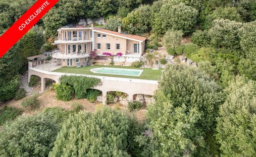 House in Grasse, Provence-Alpes-Côte d'Azur, France 1