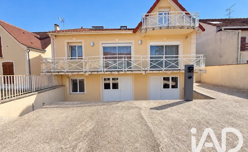 Haus in Corbeil-Essonnes, Île-de-France, Frankreich 1