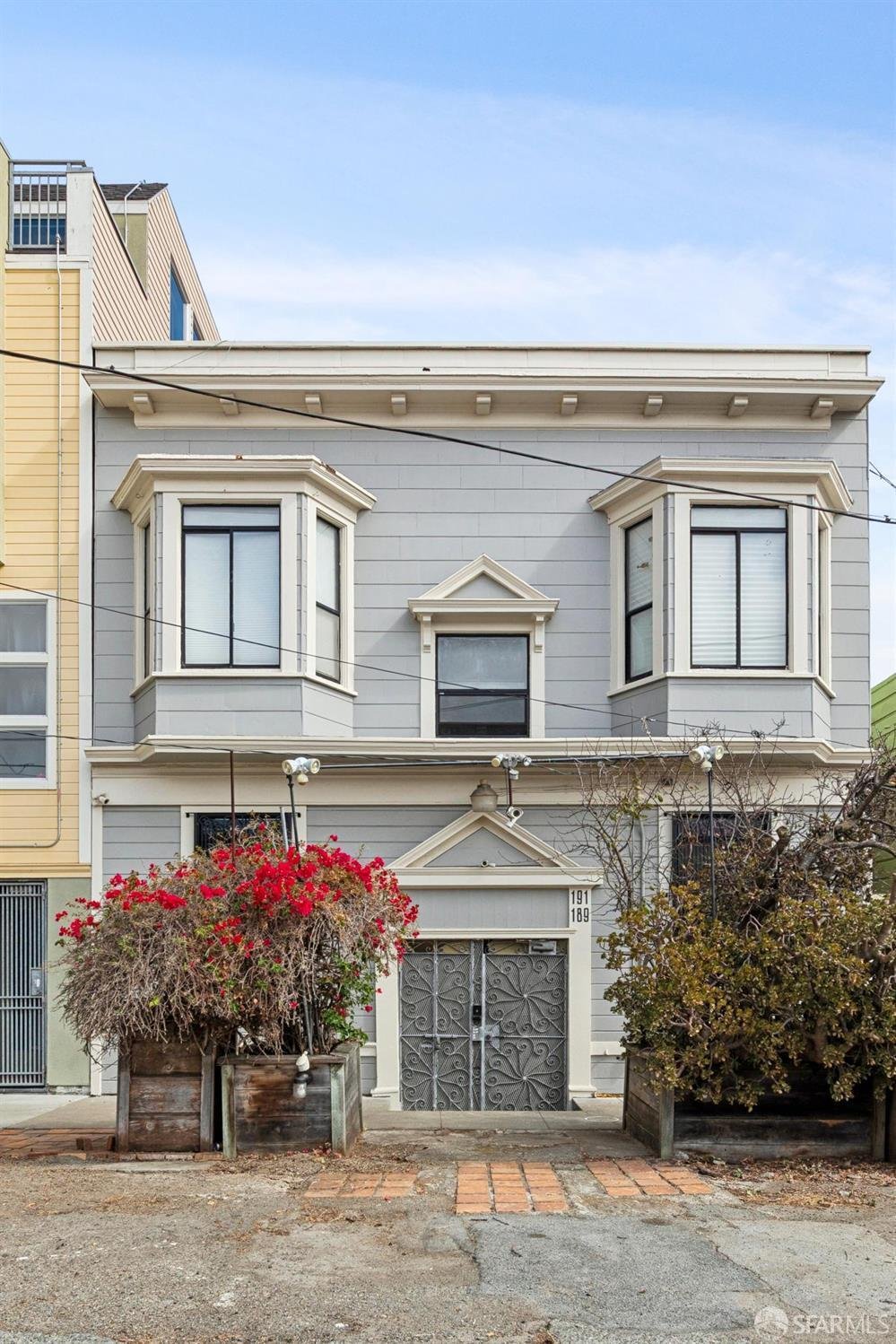 San Francisco, California, United States 1 - 19117689