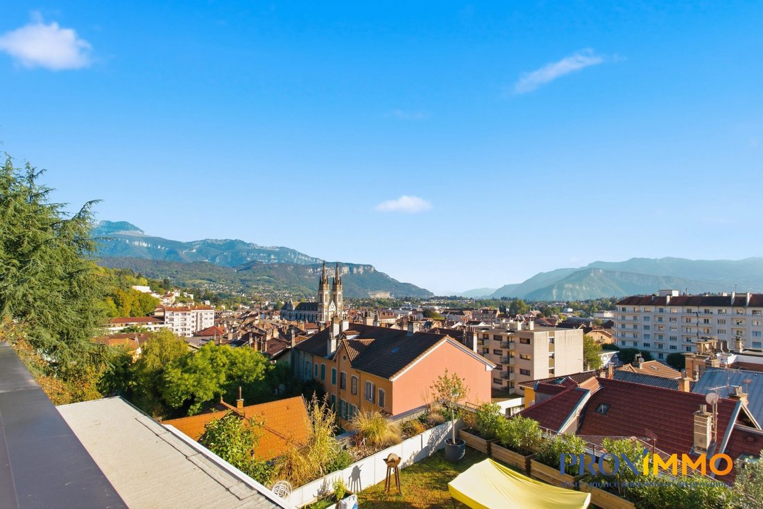 Apartment in Centre Ville Sud-Vallée, Voiron, France 4 - 19117464