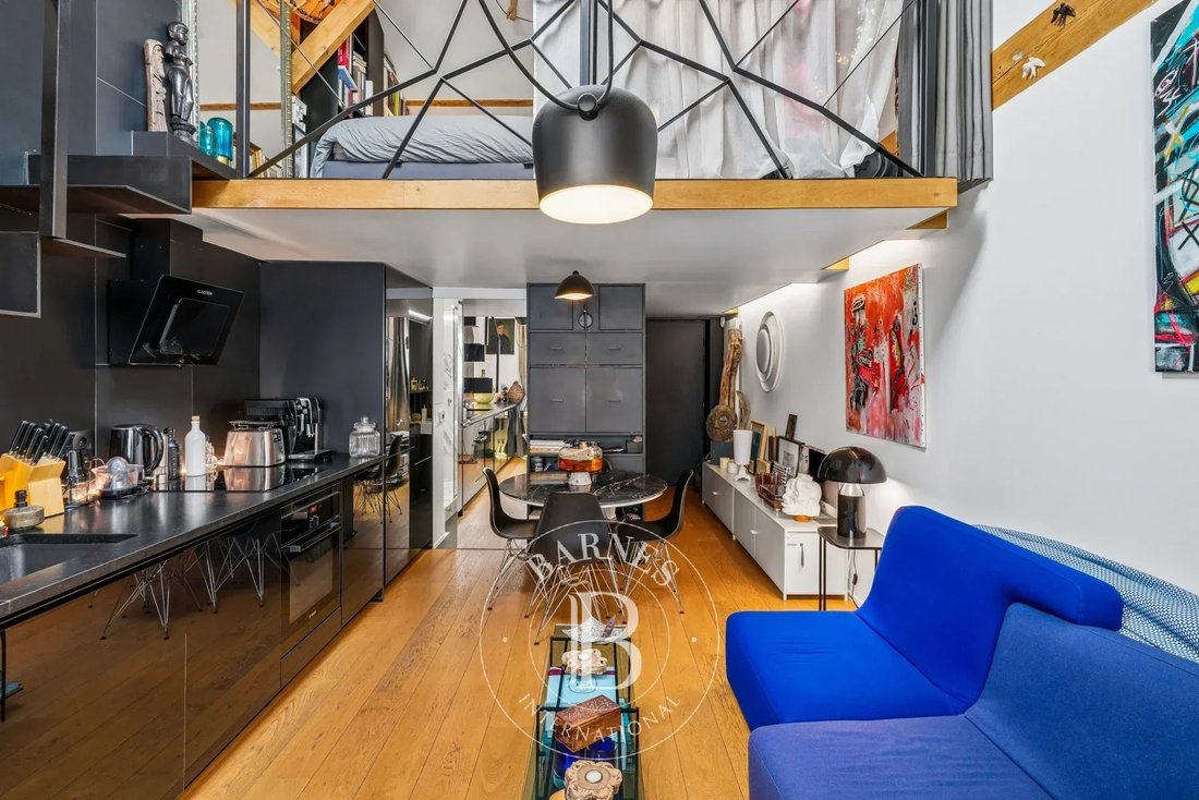 Apartment in Bas Belleville, Paris 19e Arrondissement, Paris 2 - 19059609