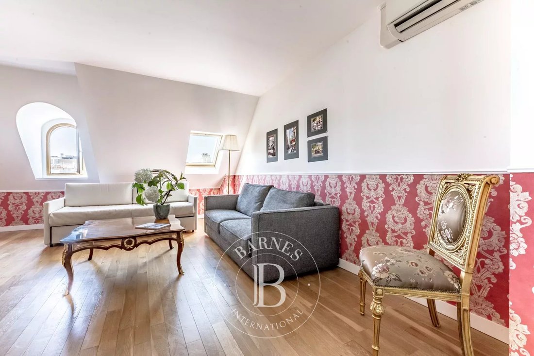 Apartment in Parc Monceau, Paris 8e Arrondissement, Paris 4 - 19118516