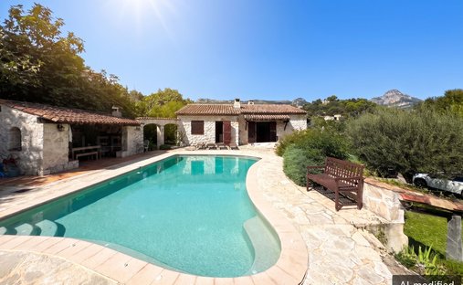 Casa en Santa Columba, Vence, Francia 1