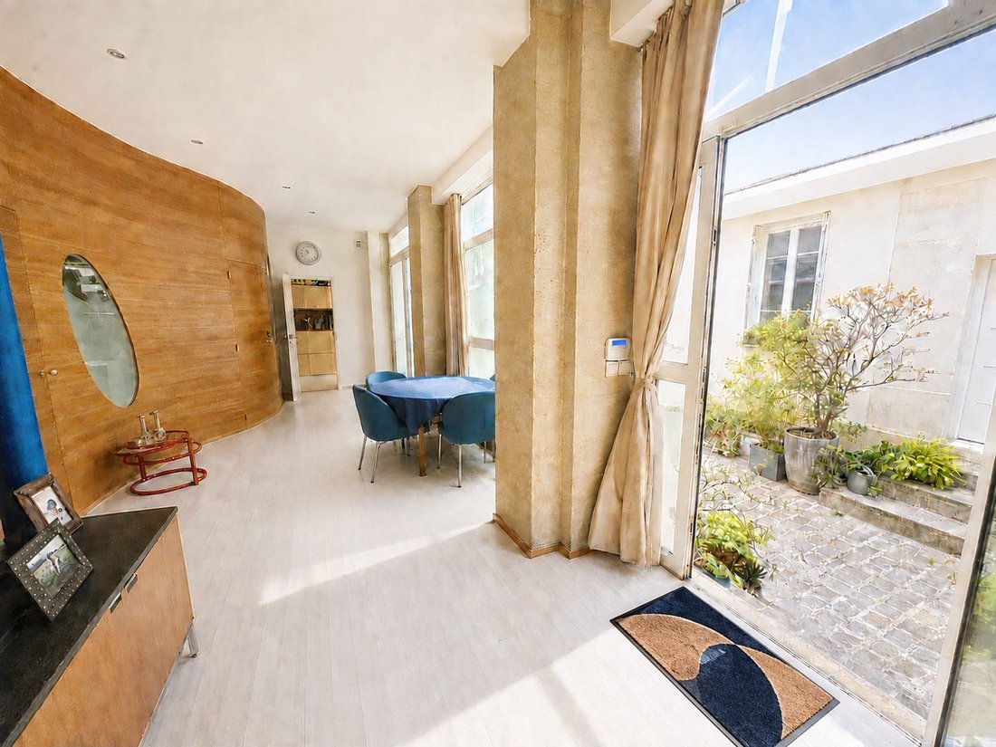Apartment in Léon-Blum Folie-Regnault, Paris 11e Arrondissement, Paris 4 - 19117453