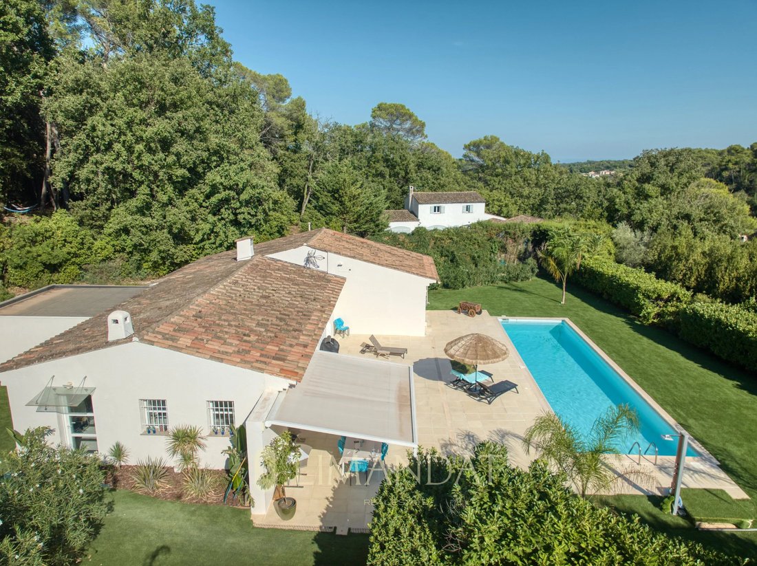 Villa à Valbonne, Provence-Alpes-Côte d'Azur, France 1 - 18747566