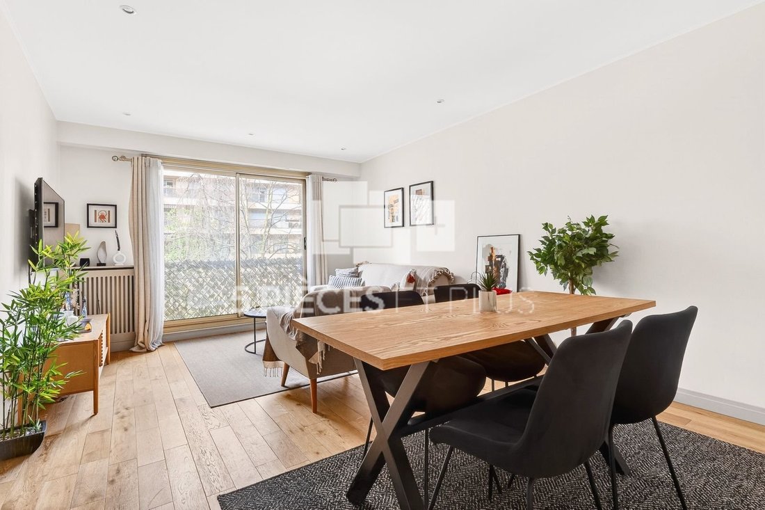 Apartment in La Fourche-Guy Môquet, Paris 17e Arrondissement, Paris 4 - 19118532
