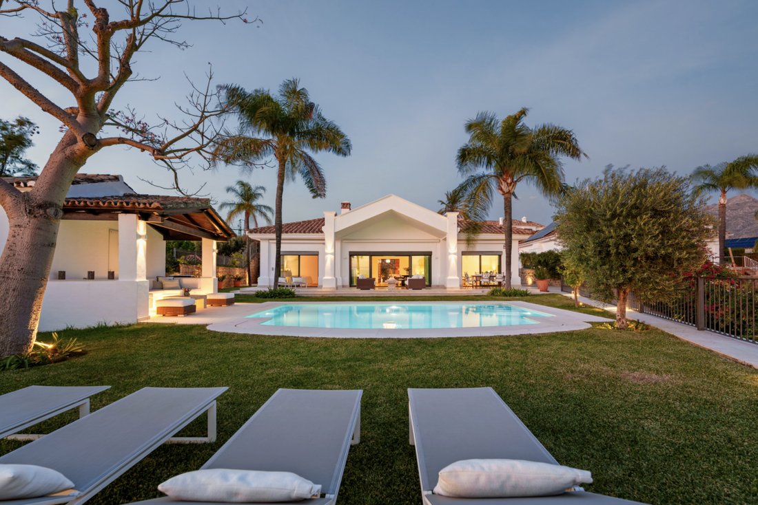 Villa a Nueva Andalucía, Marbella, Spagna 4 - 19118712