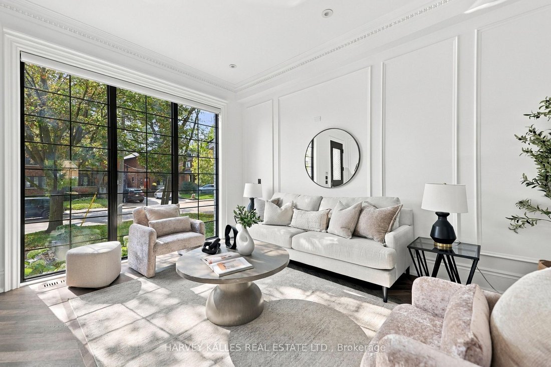 House in Toronto, Ontario, Canada 4 - 19117281