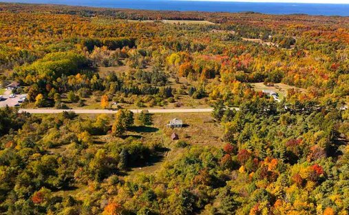 Terrain à Wequetonsing, Michigan, États-Unis 1