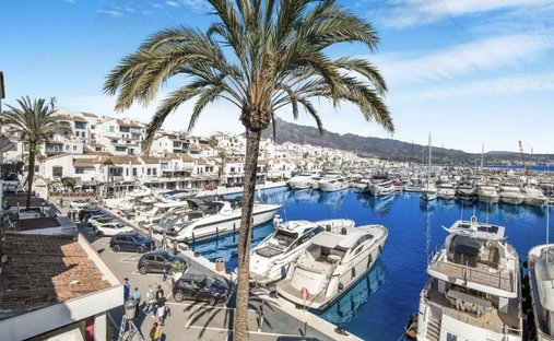 Penthouse in Puerto Banús, Marbella, Spanien 1
