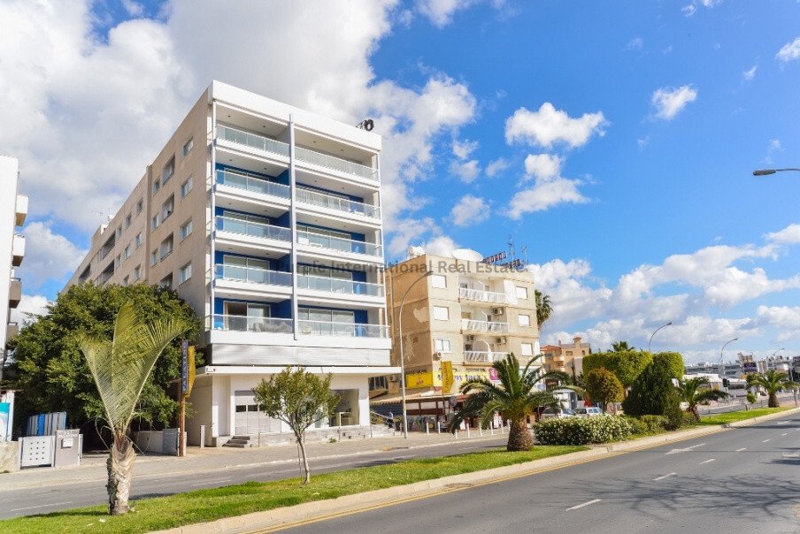 Appartamento a Germasogeia, Distretto di Limassol, Cipro 1 - 19119276