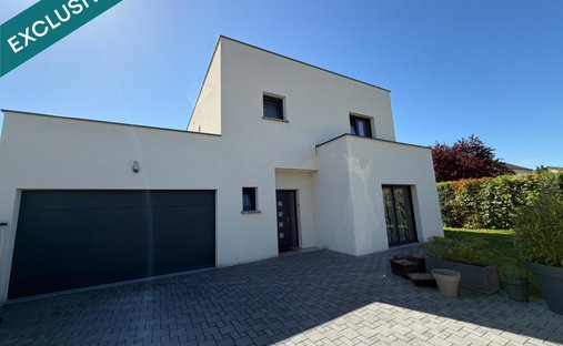 House in Les Mesneux, Grand Est, France 1