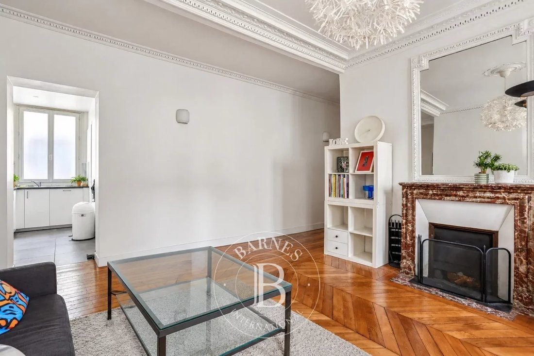 Apartment in Invalides, Paris 7e Arrondissement, Paris 4 - 19111716