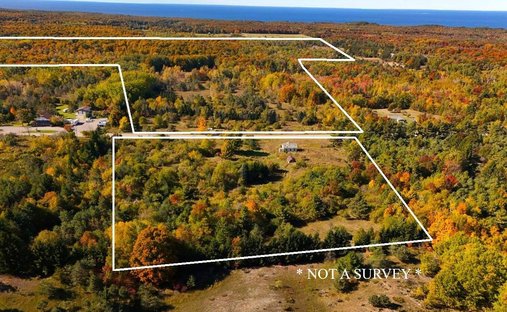 Terreno a Wequetonsing, Michigan, Stati Uniti 1