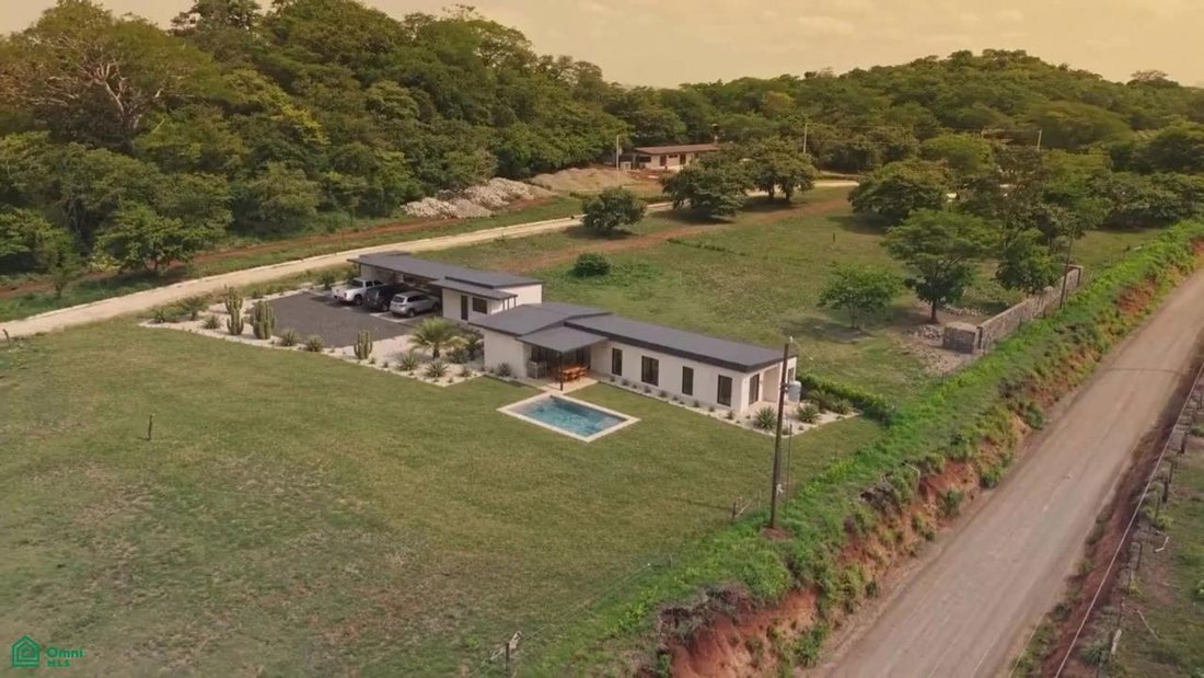Casa en Tamarindo, Santa Cruz, Costa Rica 1 - 19118092