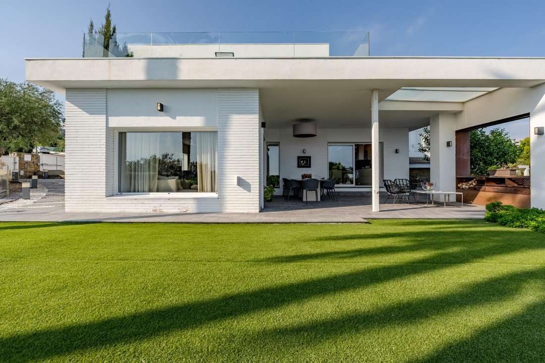 Villa en Alella, Cataluña, España 2 - 19118583