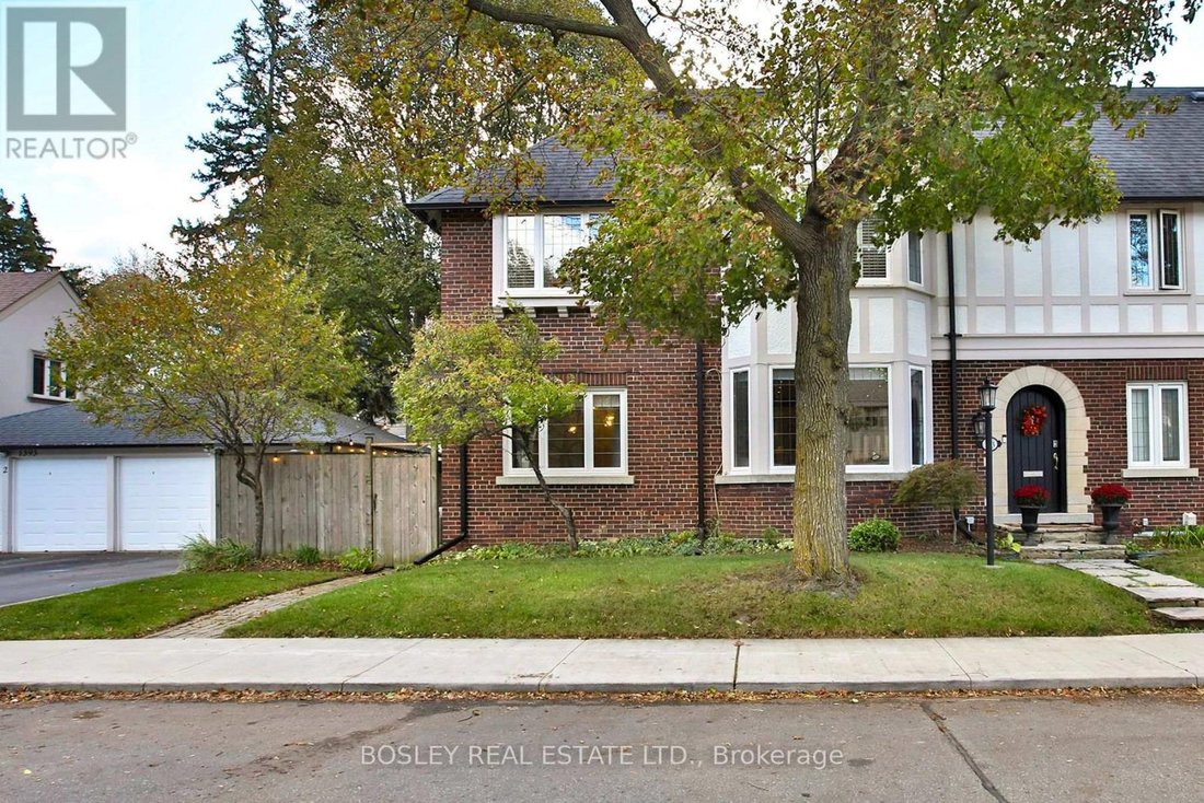 House in Toronto, Ontario, Canada 1 - 19117198