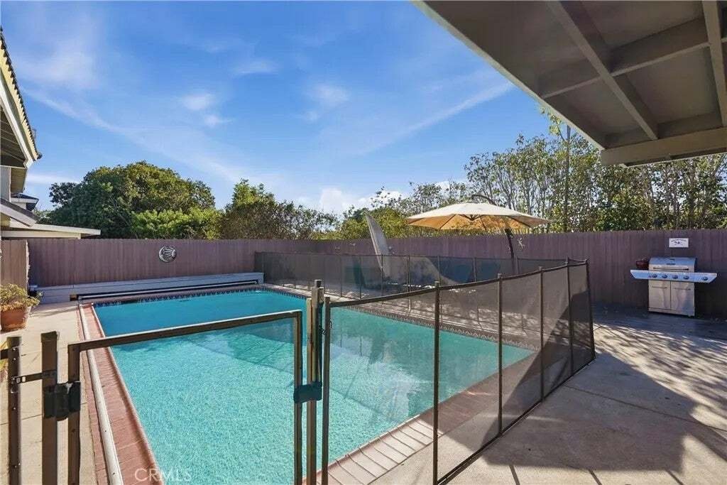 Casa a Costa Mesa, California, Stati Uniti 5 - 19107410