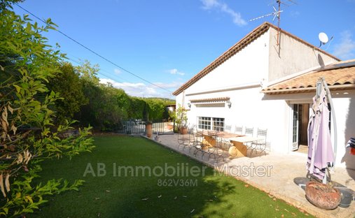 Villa en Centre, Vallauris, Francia 1