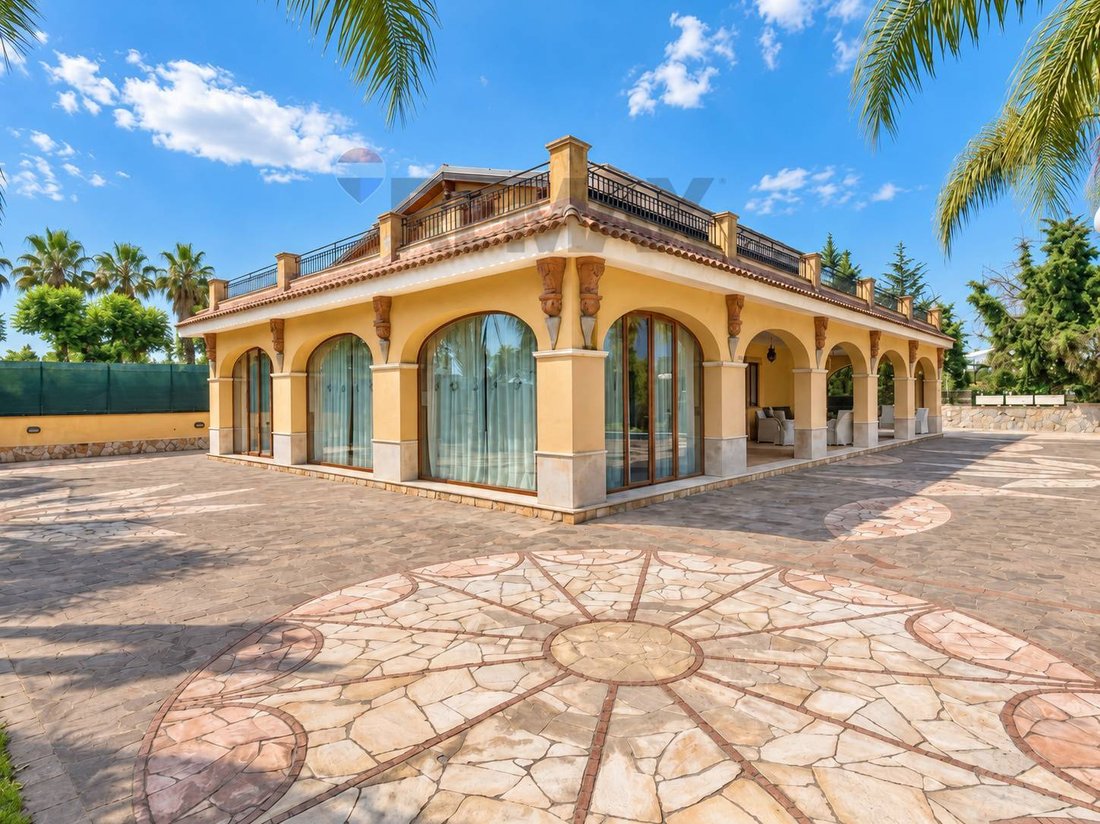Villa à Pennisi-Santa Maria Ammalati-Piano d'Api, Acireale, Sicile 3 - 19117180