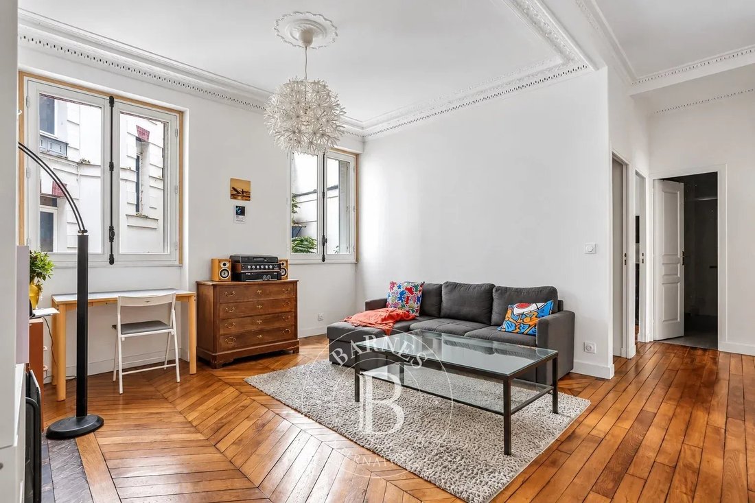 Apartment in Invalides, Paris 7e Arrondissement, Paris 2 - 19111716