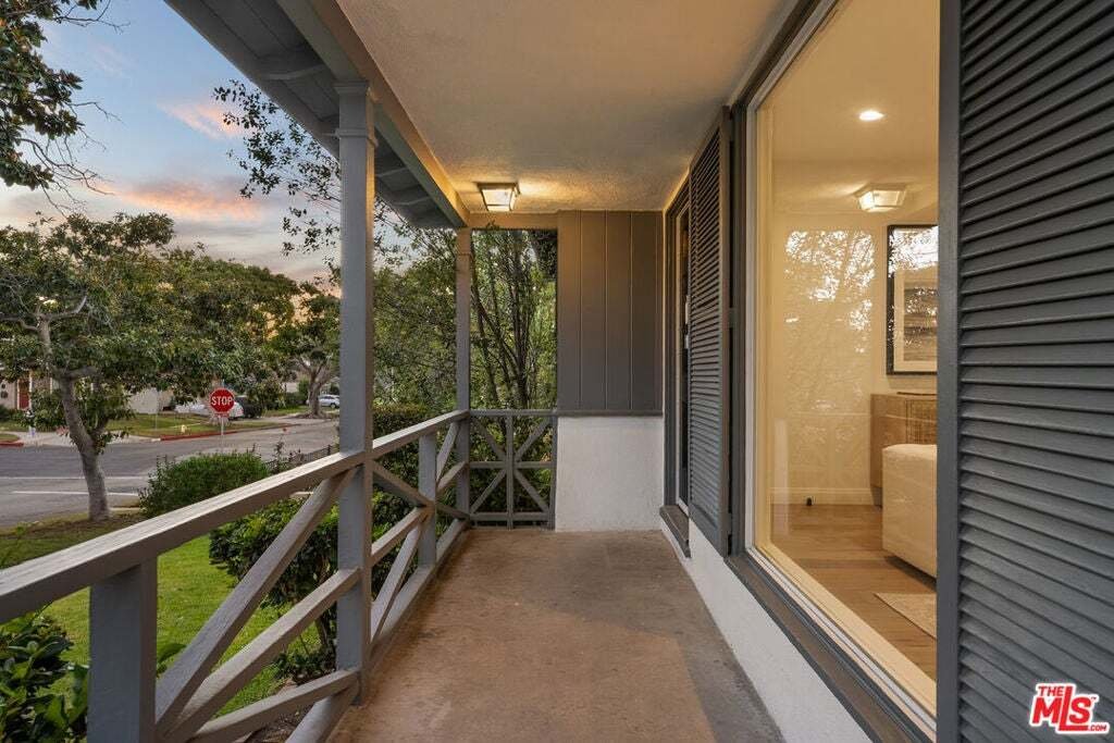 Maison à Los Angeles, Californie, États-Unis 2 - 19118101