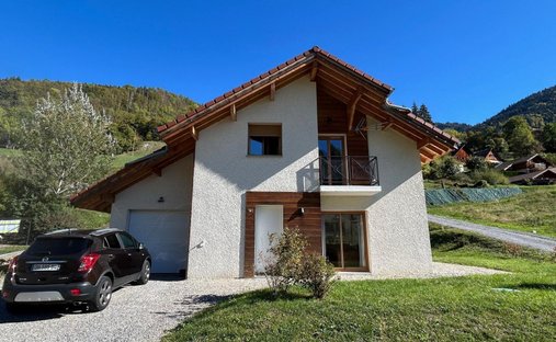 Haus in Le Bouchet-Mont-Charvin, Auvergne-Rhone-Alpen, Frankreich 1