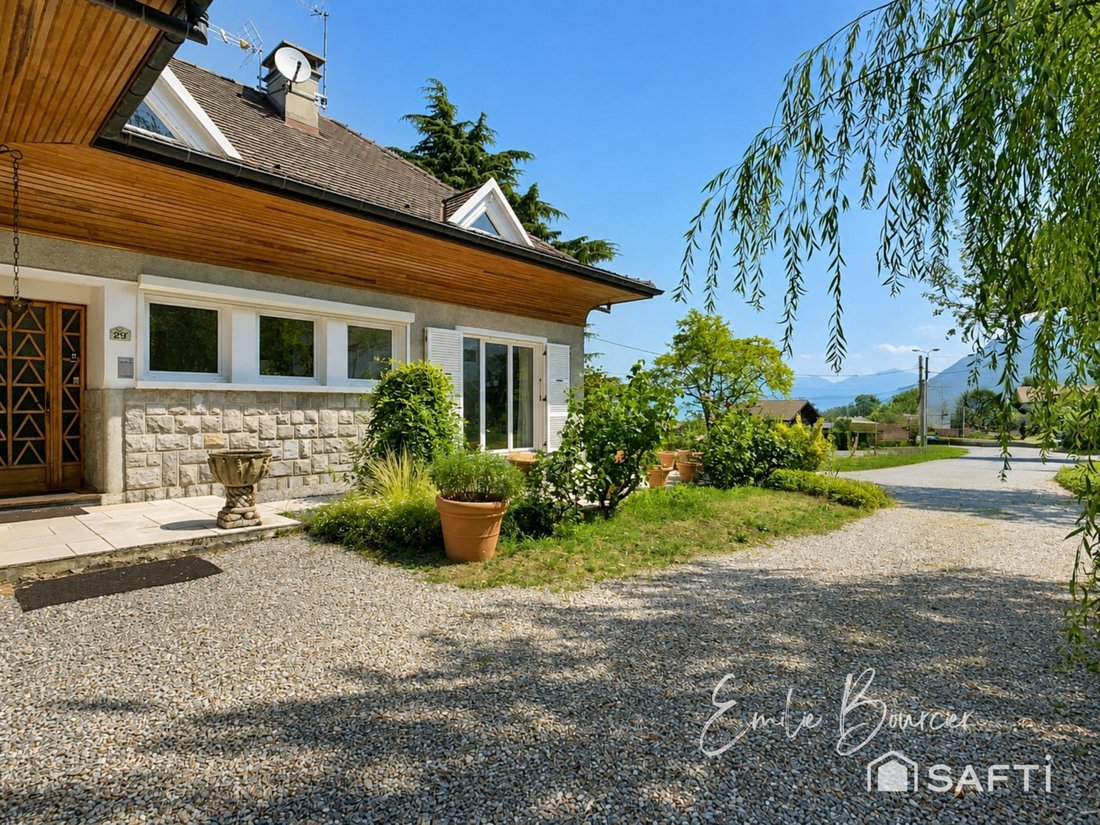House in Lugrin, Auvergne-Rhône-Alpes, France 2 - 18588078