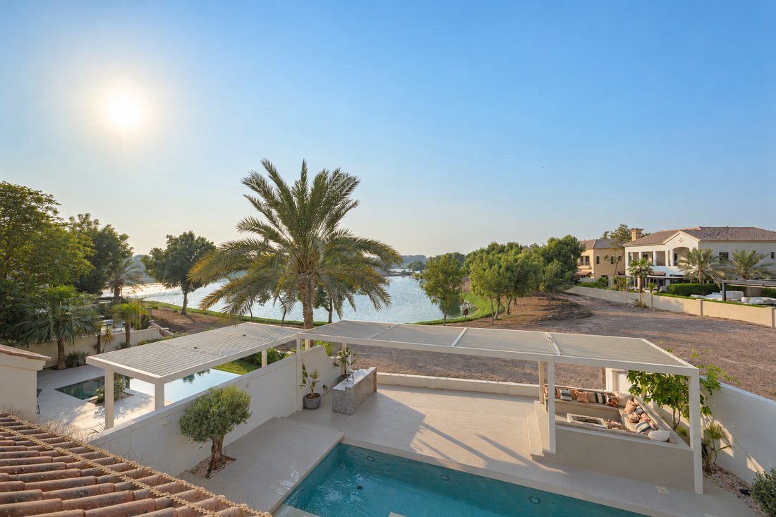 Villa a Al Wasl, Emirato di Dubai, Emirati Arabi Uniti 1 - 19117284