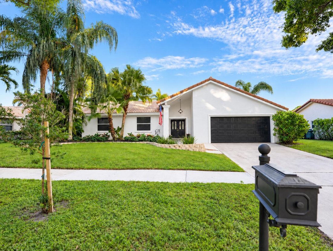House in Boca Raton, Florida, United States 1 - 19120013