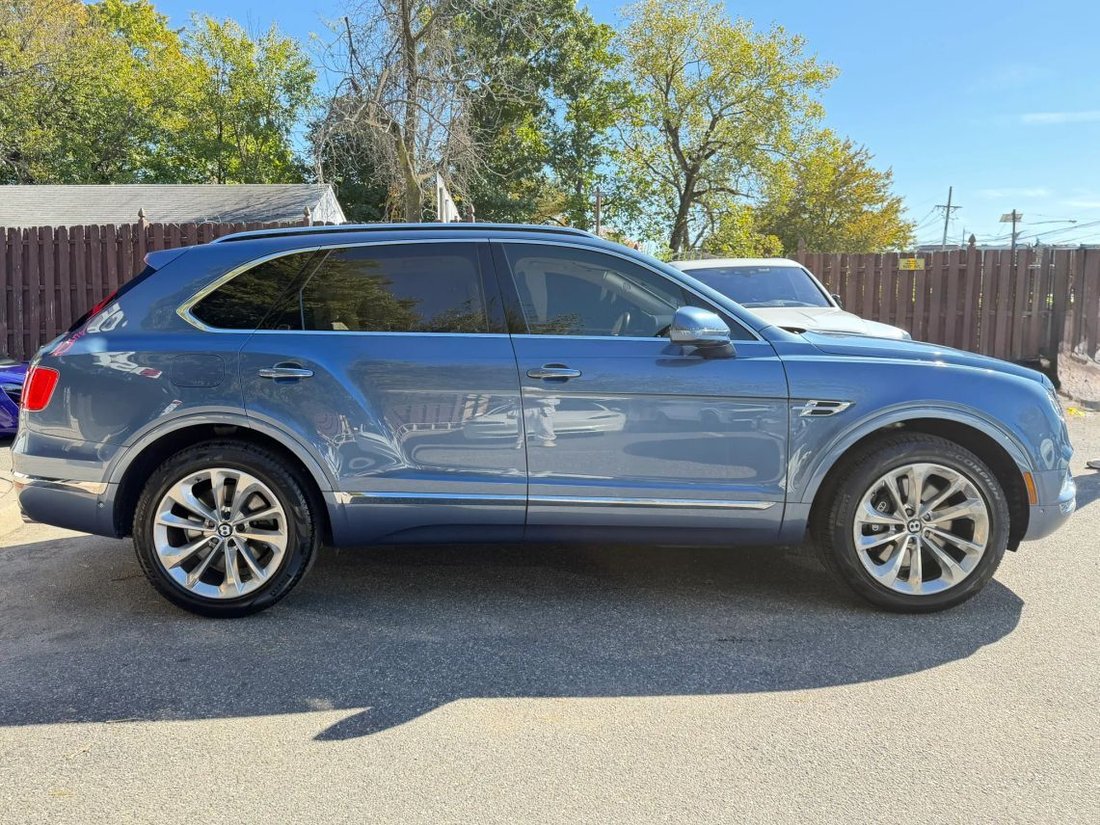 Suv in East Brunswick, NJ, United States 5 - 19120001