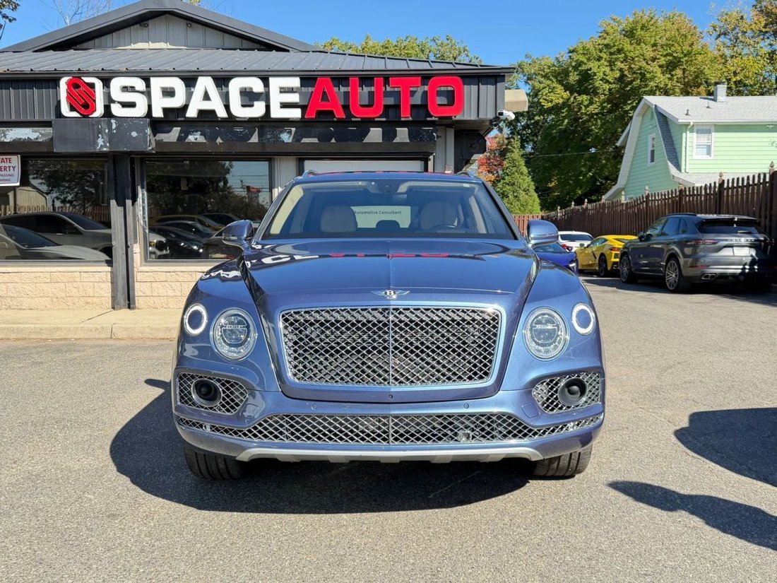 Suv in East Brunswick, NJ, United States 2 - 19120001